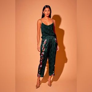 Tucker NYC Khala Cami
Emerald Spots